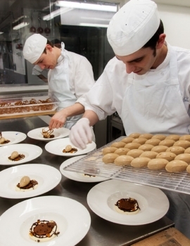 Chef – Manoir Aux Quat Saisons