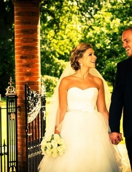 Weddings: Married Couple Outdoors